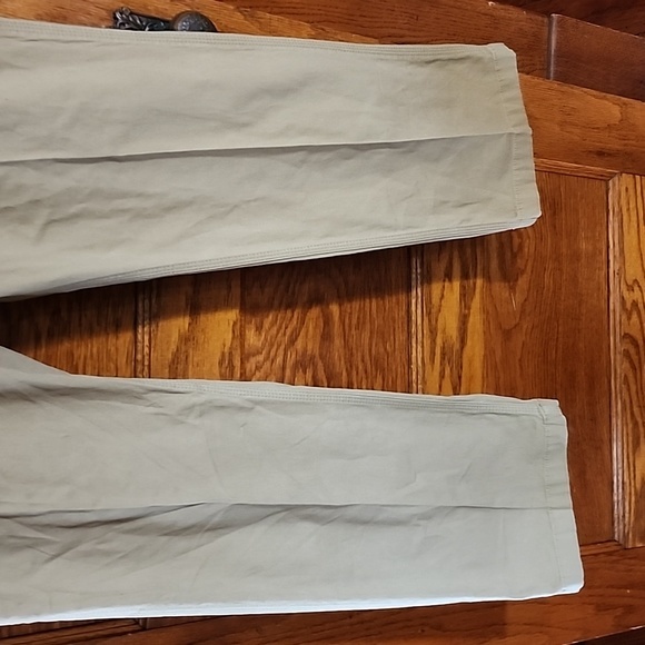 Carharrt‎ - Picture 3 of 6